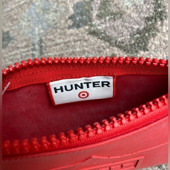 Hunter Rubber  Zipped Clutch - Picture 3 of 5